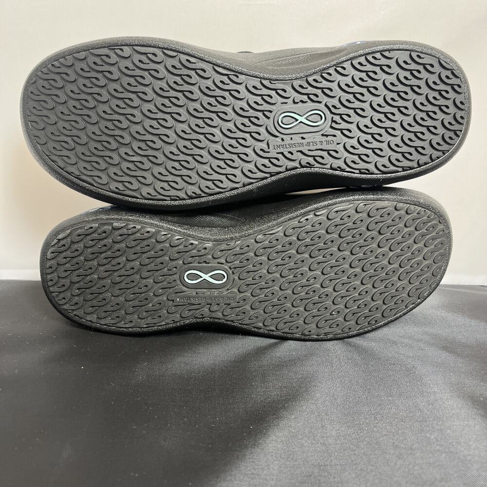 New Infinity by Cherokee Uniforms Stride Womens Slip On Patent Blue Sz 6.5 Chrty - Picture 9 of 13
